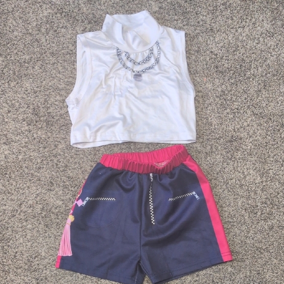 Rumi Costume - Picture 3 of 3